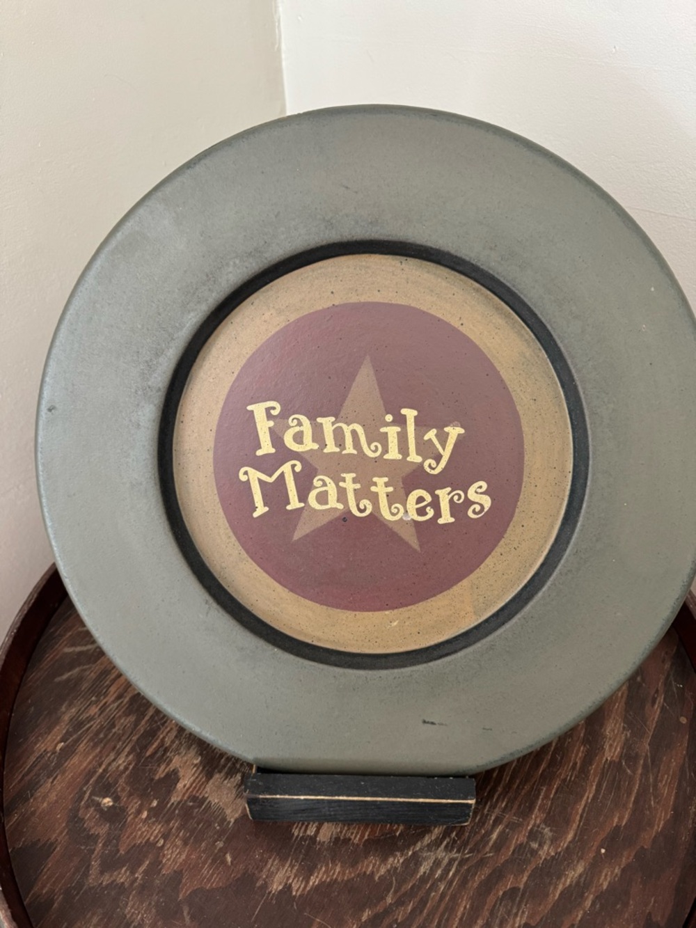 Bundle 4 $10 items for $30 Family Matters Decorative Wall Plate Green Burgundy